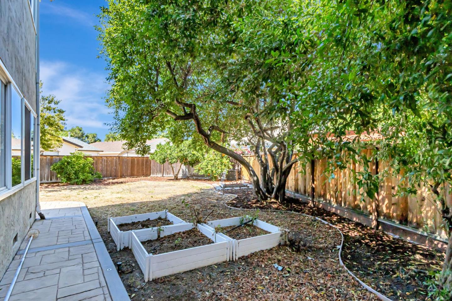 Detail Gallery Image 20 of 27 For 273 Marti Way, San Jose,  CA 95136 - 5 Beds | 3 Baths