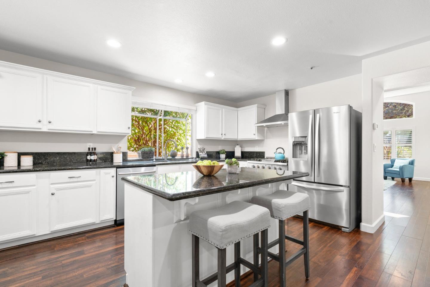 Detail Gallery Image 13 of 57 For 205 Sidesaddle Cir, Scotts Valley,  CA 95066 - 4 Beds | 3 Baths