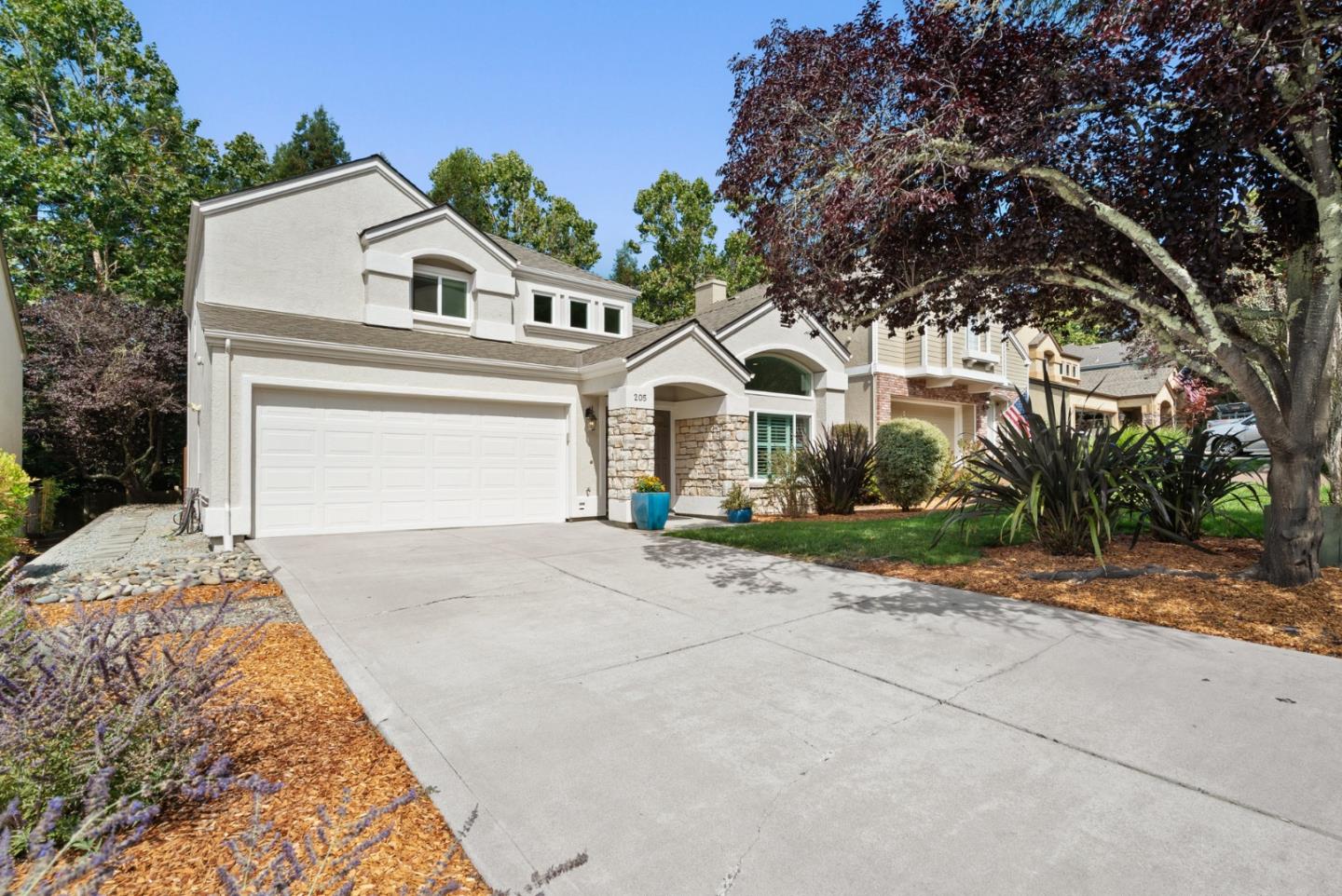 Detail Gallery Image 2 of 57 For 205 Sidesaddle Cir, Scotts Valley,  CA 95066 - 4 Beds | 3 Baths