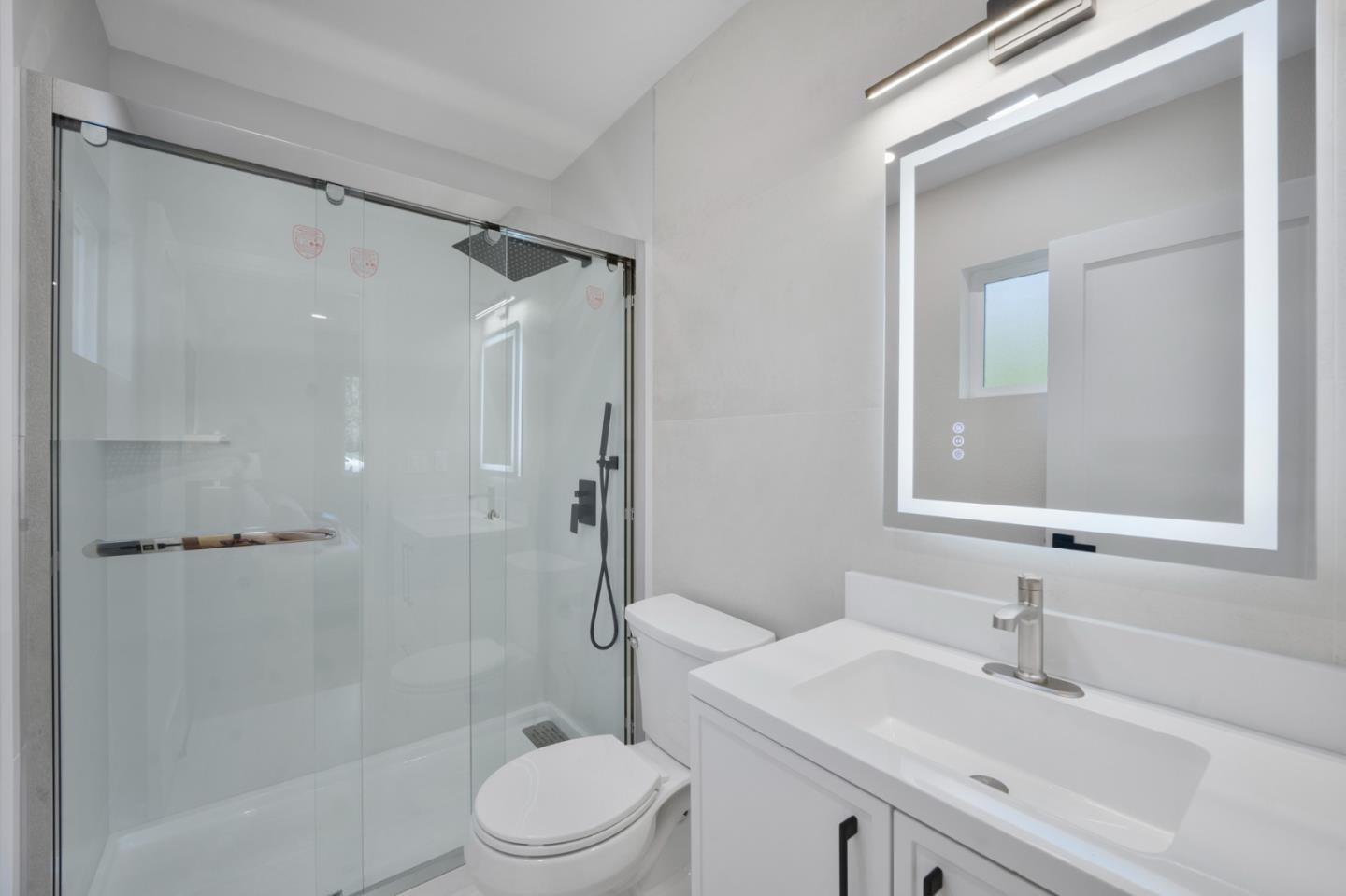 Detail Gallery Image 18 of 24 For 730 Laurel St, San Jose,  CA 95126 - 2 Beds | 2 Baths