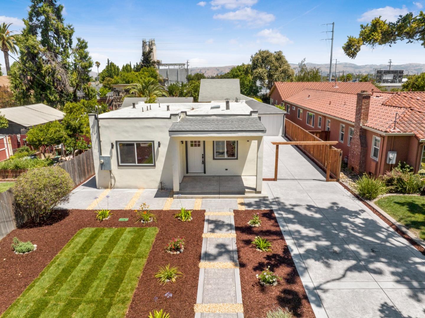 Detail Gallery Image 22 of 24 For 730 Laurel St, San Jose,  CA 95126 - 2 Beds | 2 Baths
