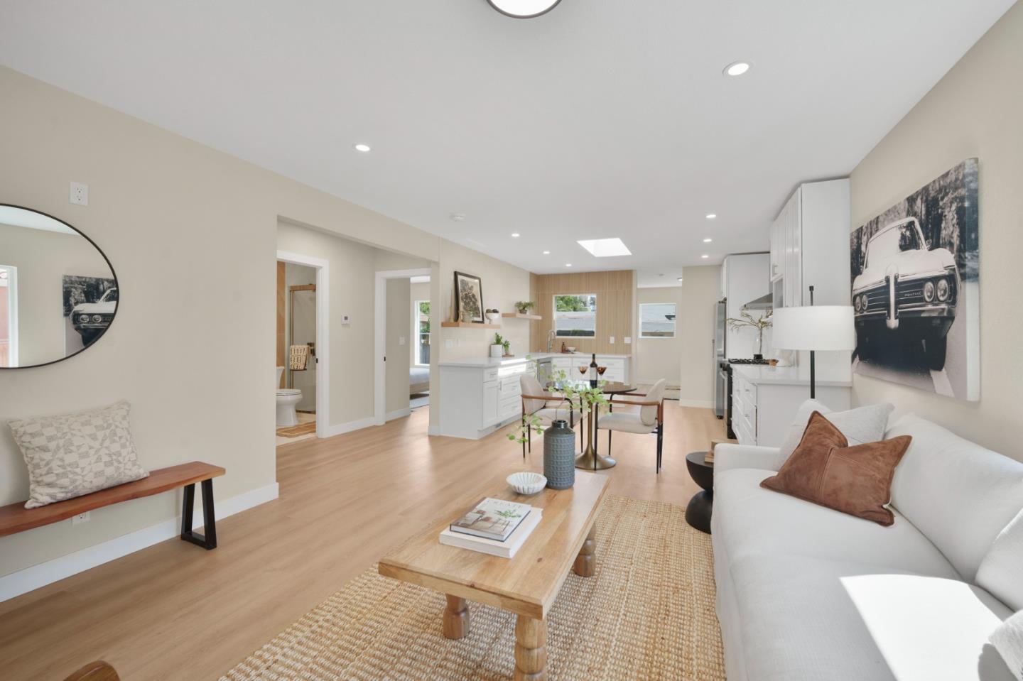 Detail Gallery Image 7 of 24 For 730 Laurel St, San Jose,  CA 95126 - 2 Beds | 2 Baths
