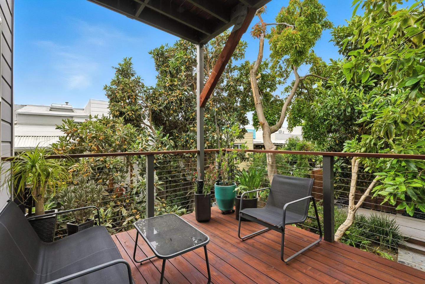Detail Gallery Image 21 of 24 For 884 York St, San Francisco,  CA 94110 - 2 Beds | 1 Baths