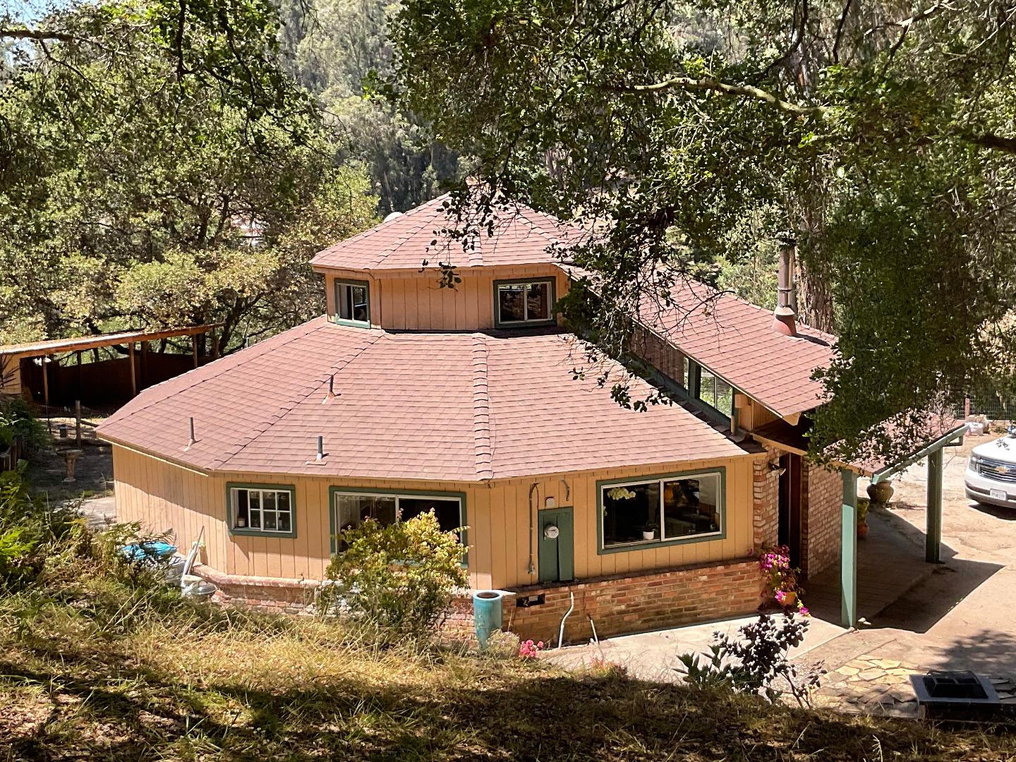 Detail Gallery Image 1 of 54 For 575 Snyder Ave, Aromas,  CA 95004 - 3 Beds | 2 Baths