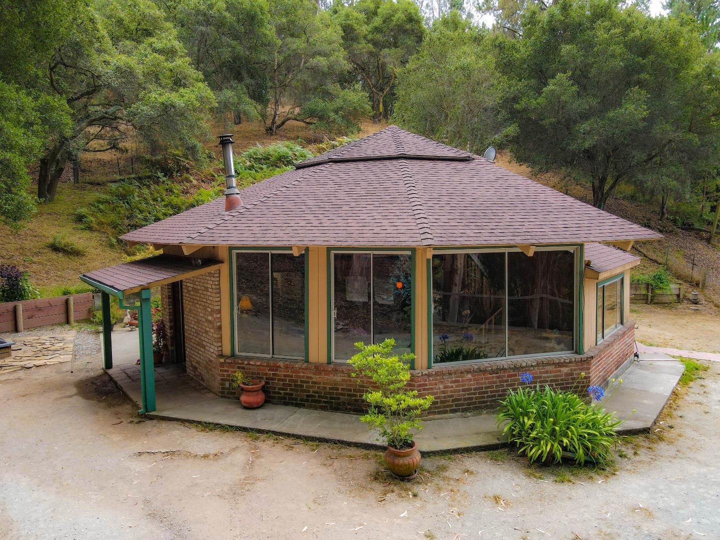 Detail Gallery Image 32 of 54 For 575 Snyder Ave, Aromas,  CA 95004 - 3 Beds | 2 Baths