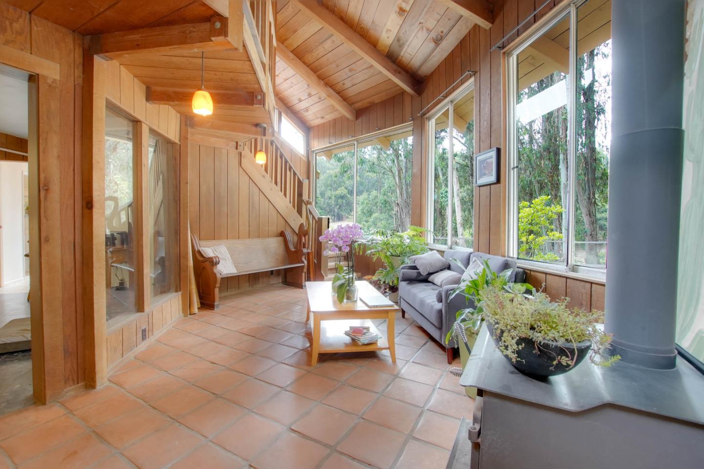 Detail Gallery Image 8 of 54 For 575 Snyder Ave, Aromas,  CA 95004 - 3 Beds | 2 Baths