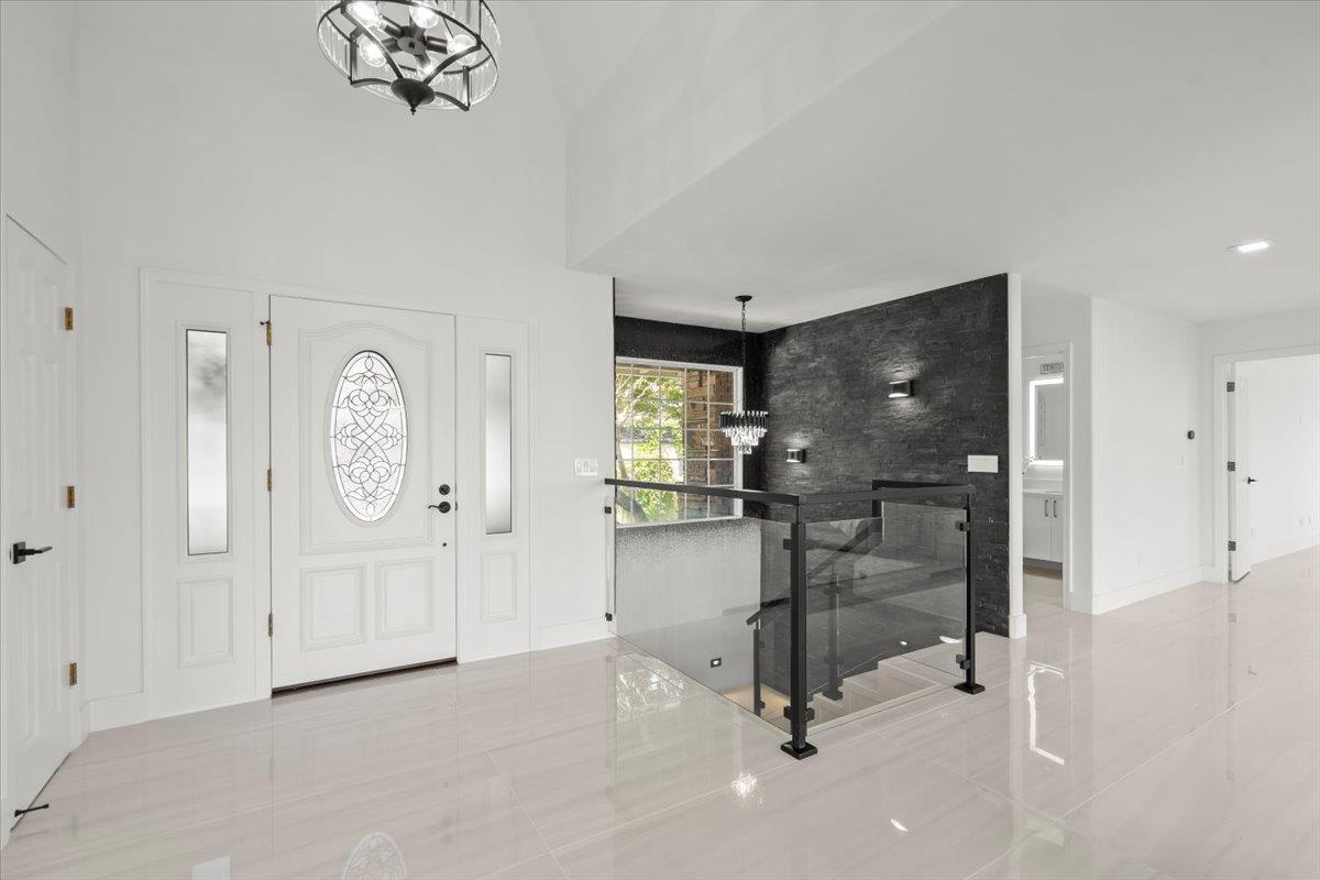 Detail Gallery Image 23 of 146 For 1501 Welburn Ave, Gilroy,  CA 95020 - 5 Beds | 3/1 Baths
