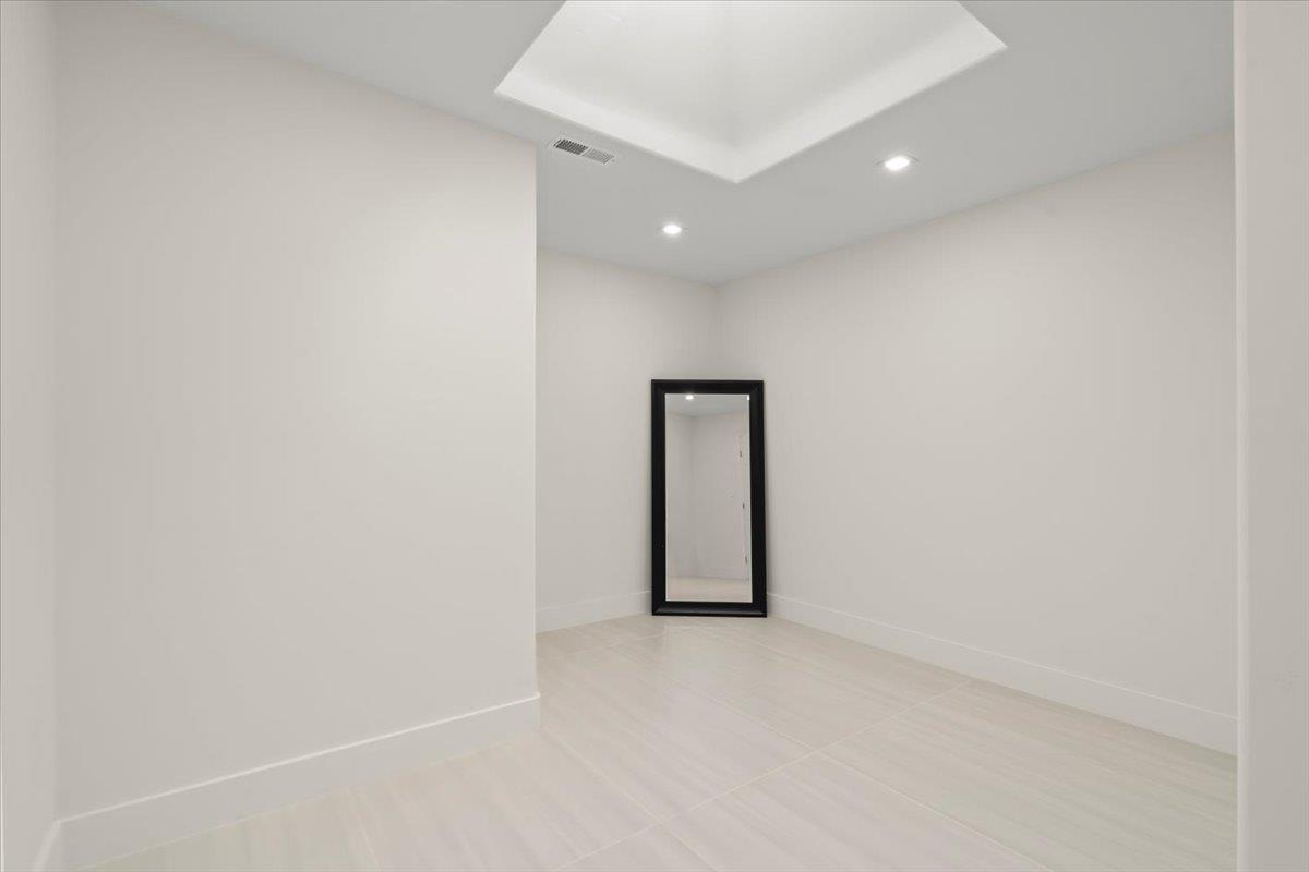 Detail Gallery Image 47 of 146 For 1501 Welburn Ave, Gilroy,  CA 95020 - 5 Beds | 3/1 Baths