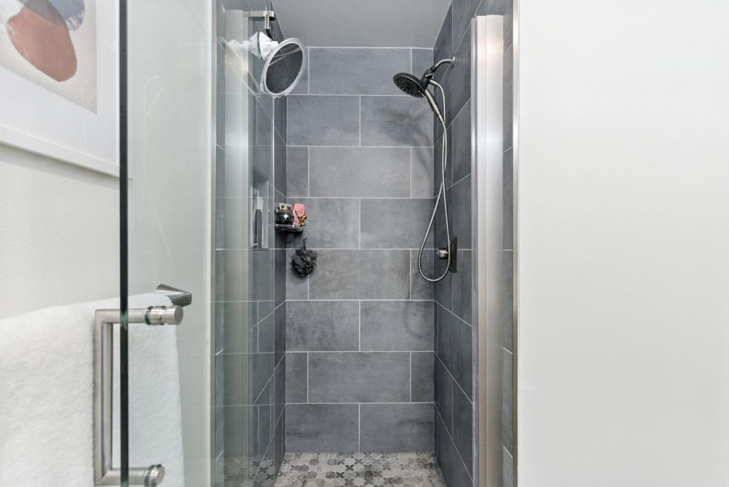 Detail Gallery Image 14 of 44 For 914 Shoreline Dr, San Mateo,  CA 94404 - 2 Beds | 2 Baths