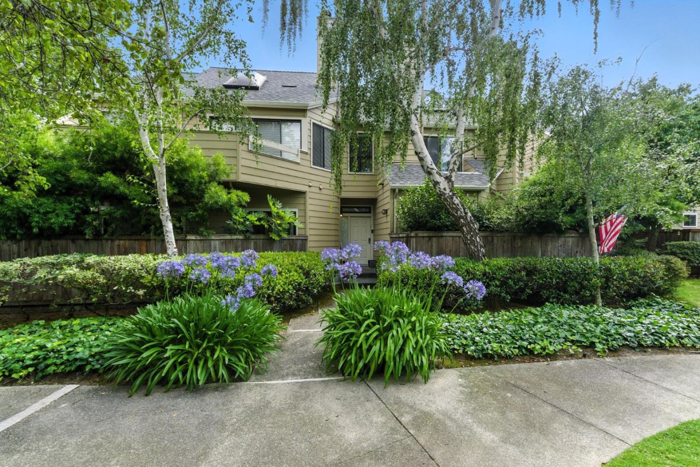 Detail Gallery Image 28 of 44 For 914 Shoreline Dr, San Mateo,  CA 94404 - 2 Beds | 2 Baths