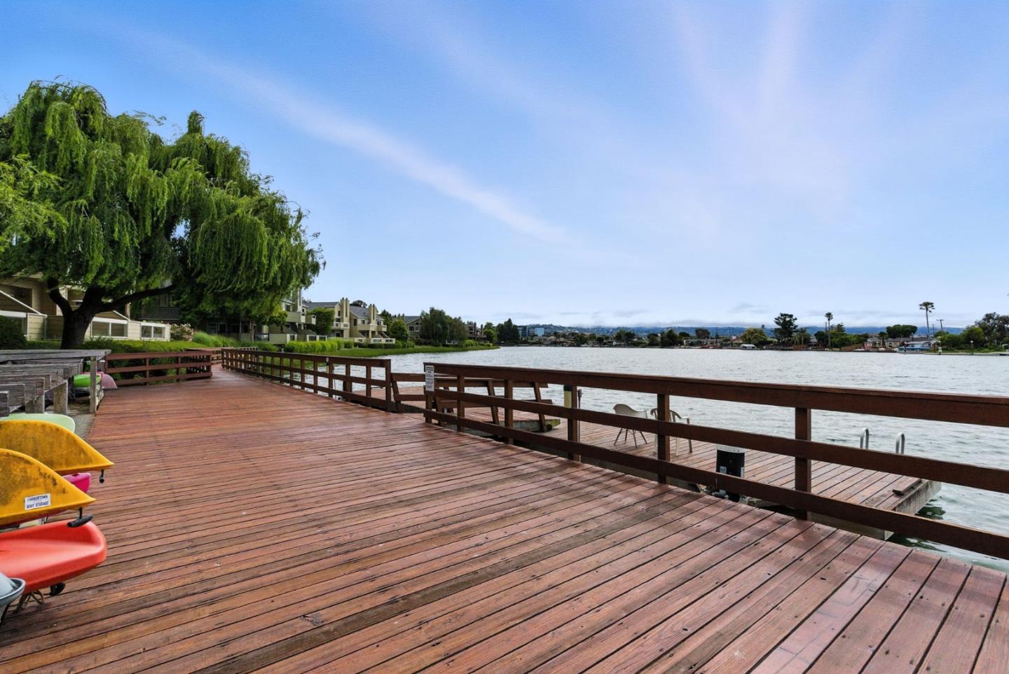 Detail Gallery Image 30 of 44 For 914 Shoreline Dr, San Mateo,  CA 94404 - 2 Beds | 2 Baths