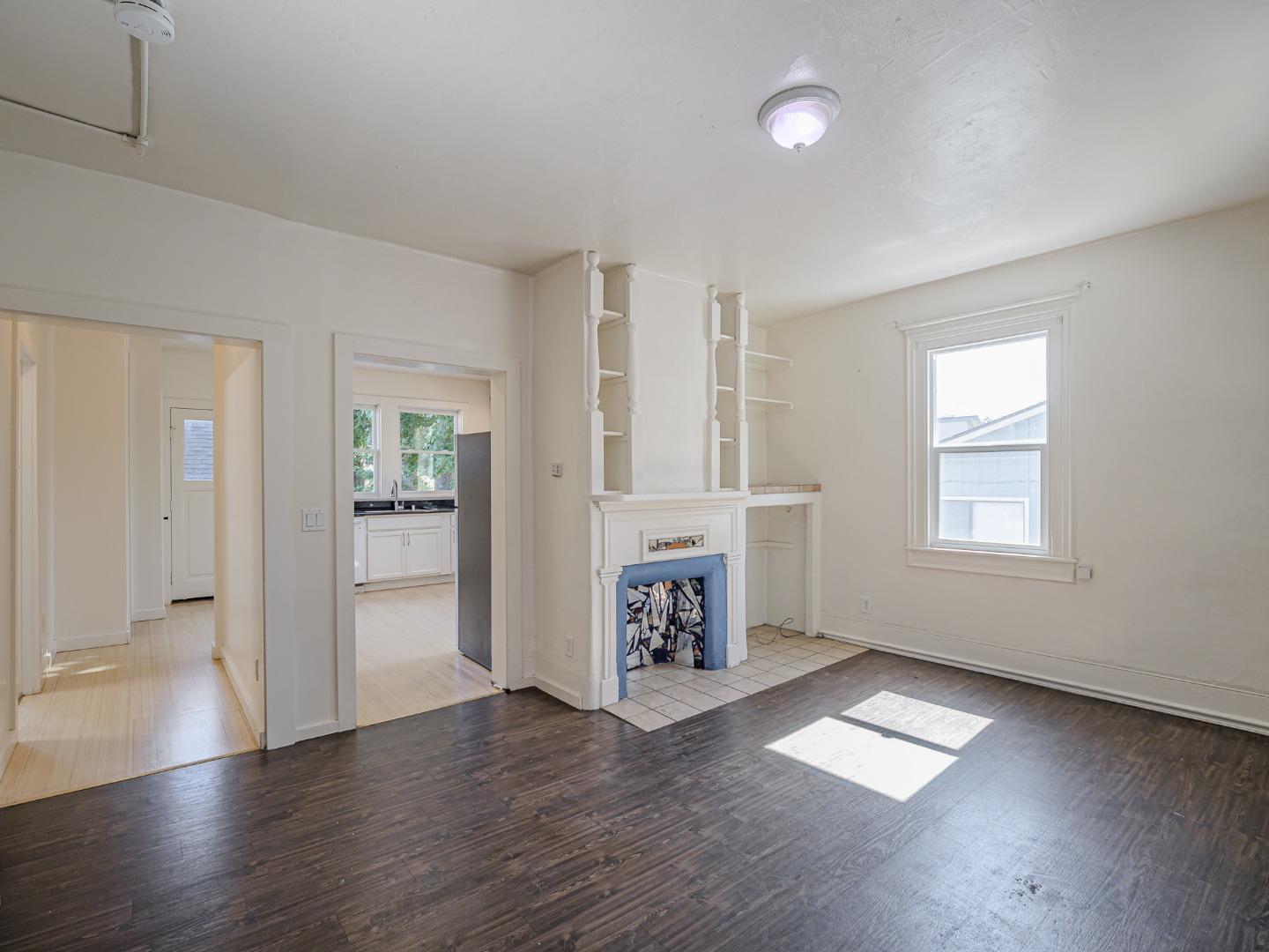 Detail Gallery Image 16 of 72 For 807 Laurel St, Santa Cruz,  CA 95060 - 4 Beds | 2 Baths