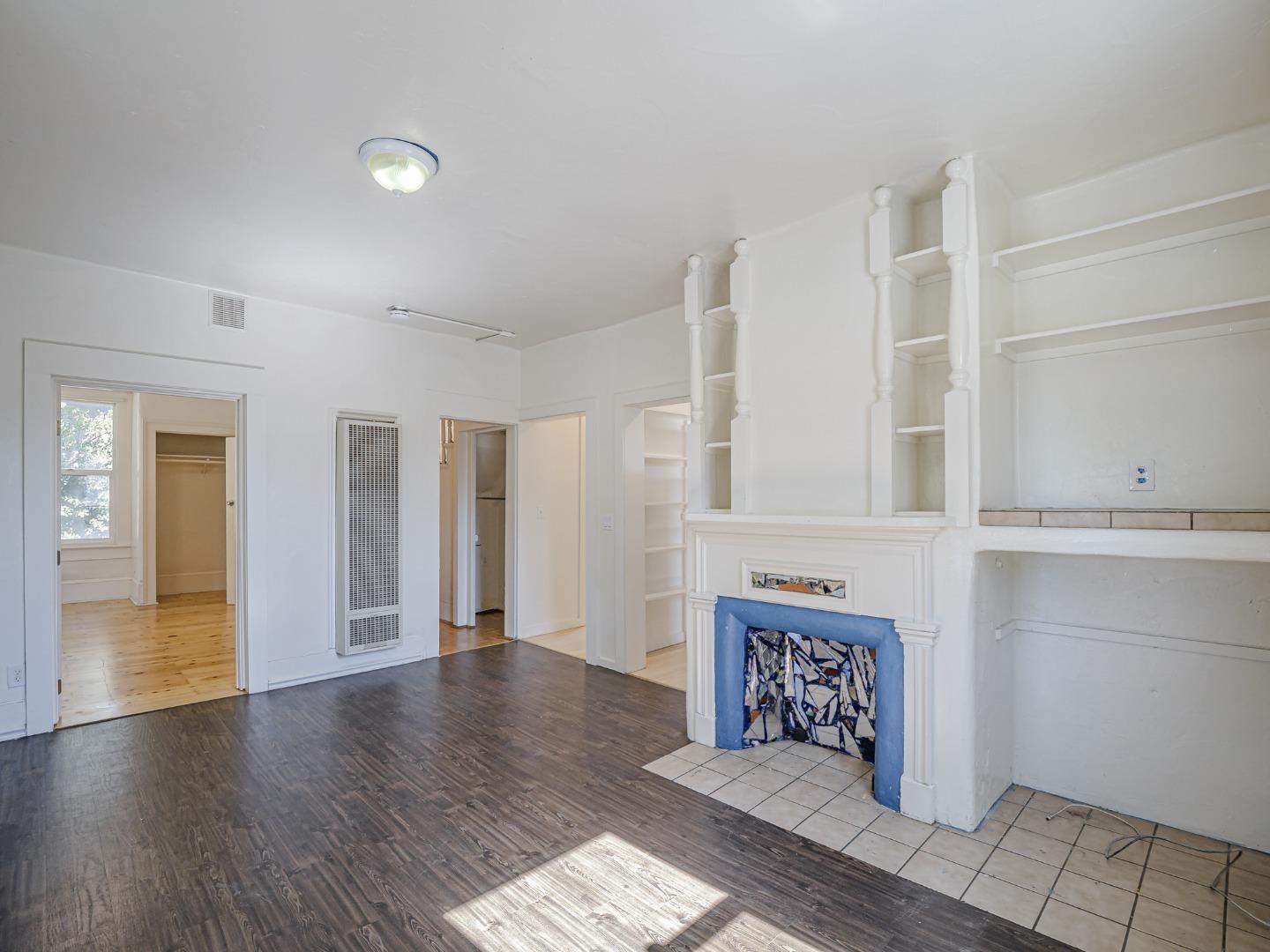 Detail Gallery Image 17 of 72 For 807 Laurel St, Santa Cruz,  CA 95060 - 4 Beds | 2 Baths
