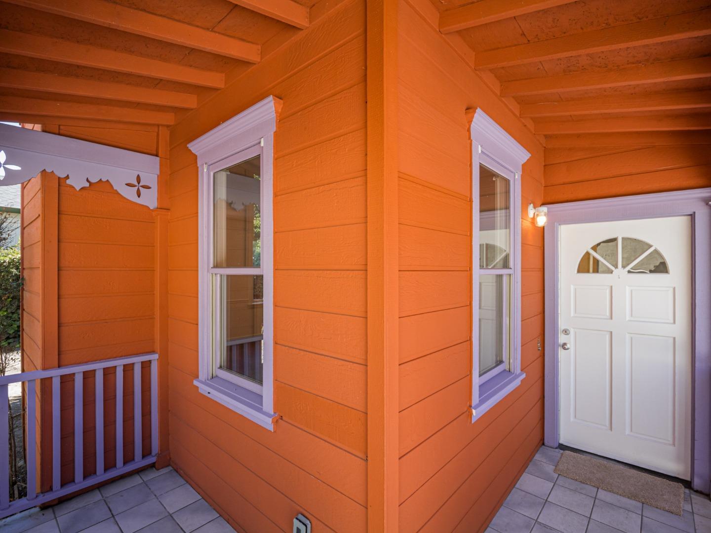 Detail Gallery Image 43 of 72 For 807 Laurel St, Santa Cruz,  CA 95060 - 4 Beds | 2 Baths