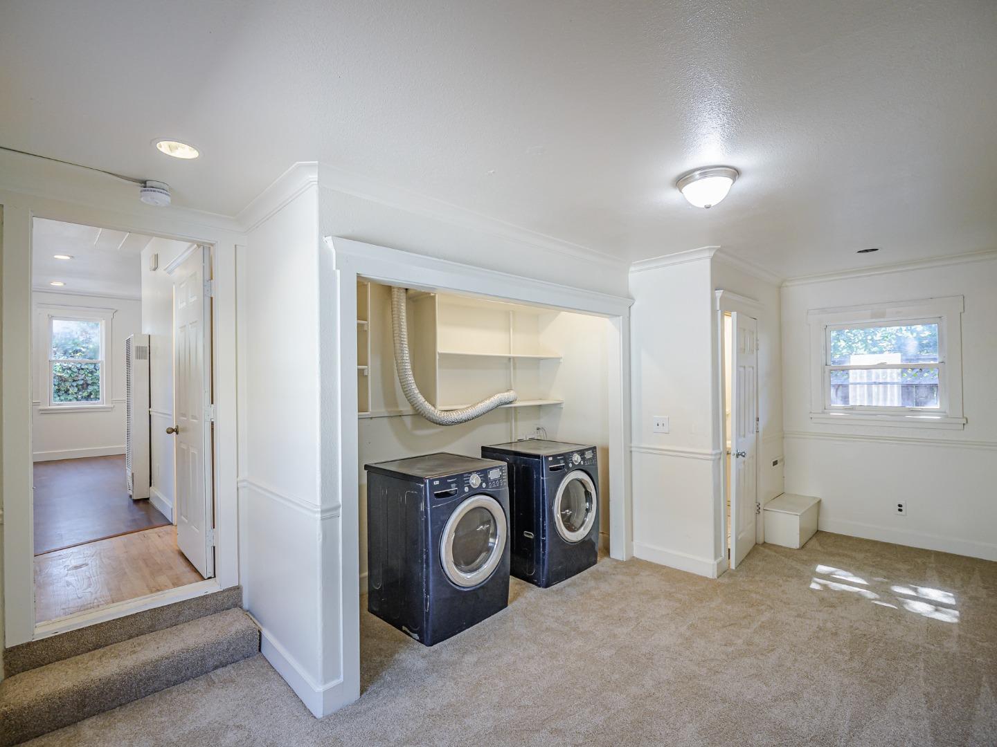 Detail Gallery Image 56 of 72 For 807 Laurel St, Santa Cruz,  CA 95060 - 4 Beds | 2 Baths
