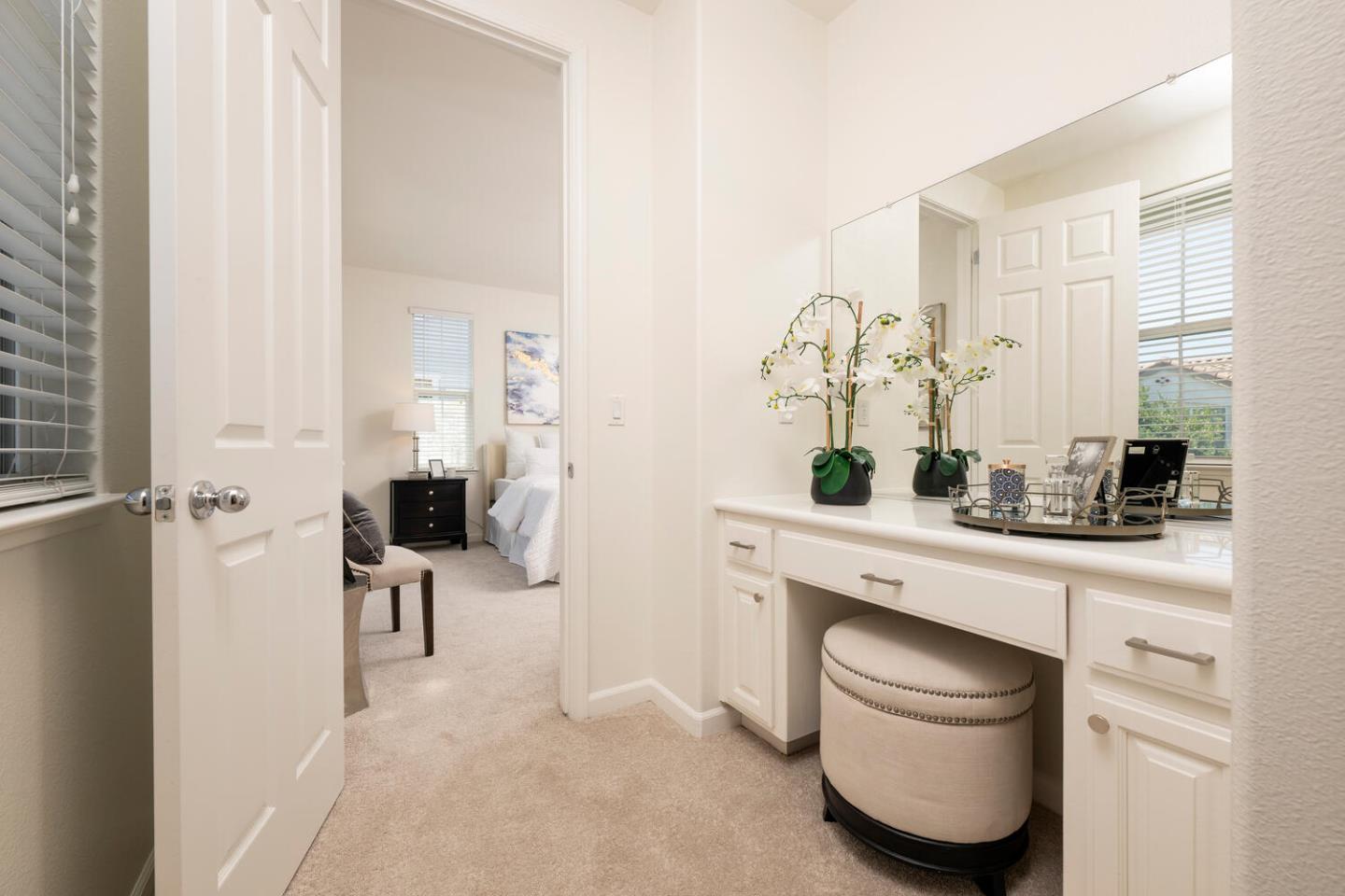 Detail Gallery Image 17 of 30 For 1614 Welford Cir, Hayward,  CA 94544 - 4 Beds | 2/1 Baths