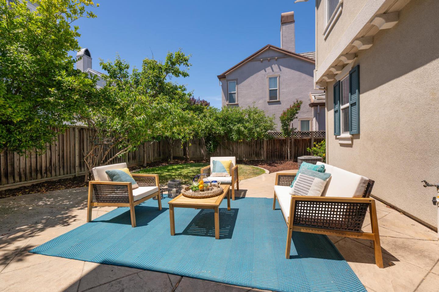 Detail Gallery Image 25 of 30 For 1614 Welford Cir, Hayward,  CA 94544 - 4 Beds | 2/1 Baths