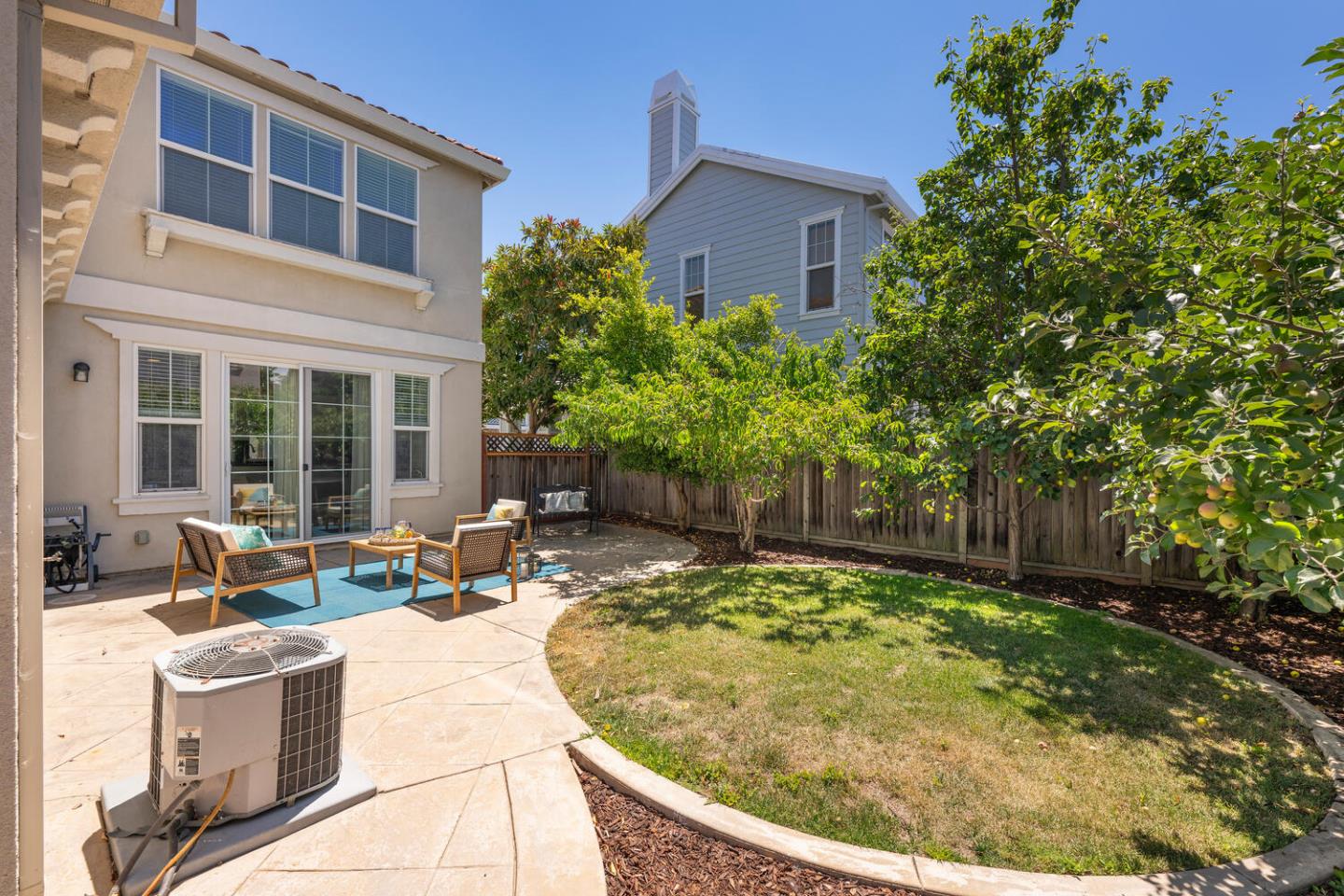 Detail Gallery Image 26 of 30 For 1614 Welford Cir, Hayward,  CA 94544 - 4 Beds | 2/1 Baths