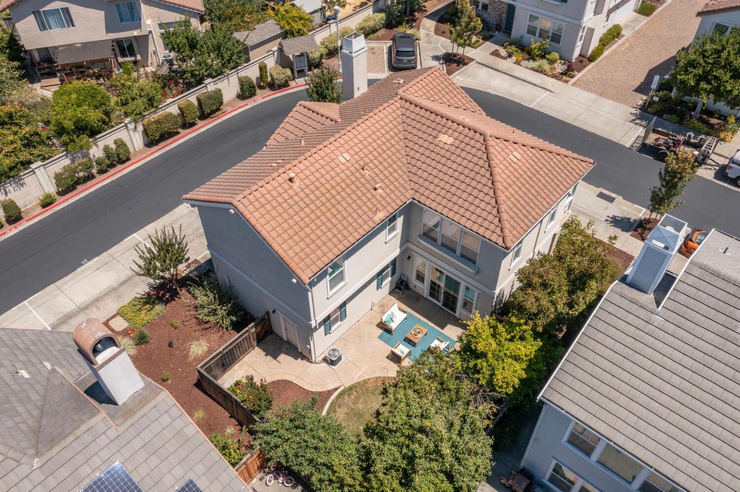Detail Gallery Image 29 of 30 For 1614 Welford Cir, Hayward,  CA 94544 - 4 Beds | 2/1 Baths