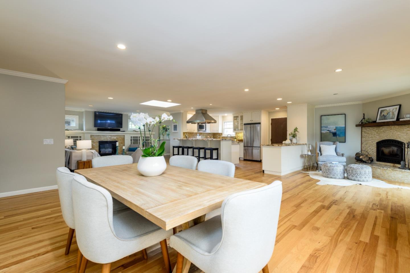 Detail Gallery Image 16 of 26 For 607 Alsace Lorraine Ave, Half Moon Bay,  CA 94019 - 3 Beds | 2 Baths