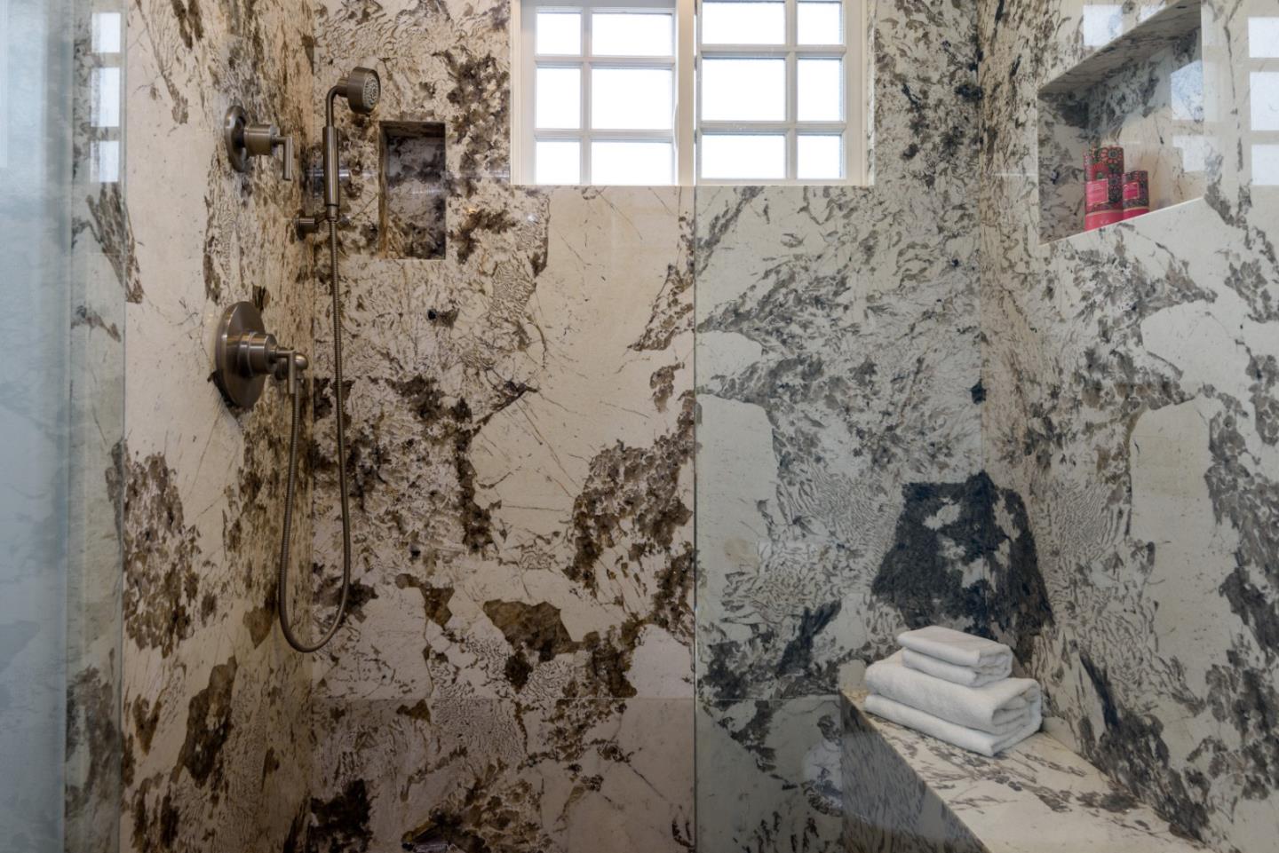 Detail Gallery Image 20 of 26 For 607 Alsace Lorraine Ave, Half Moon Bay,  CA 94019 - 3 Beds | 2 Baths