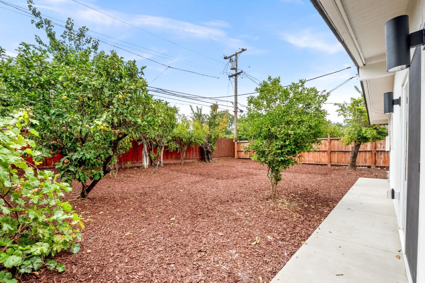 Detail Gallery Image 32 of 41 For 1674 Miami Dr, San Jose,  CA 95122 - 3 Beds | 2 Baths