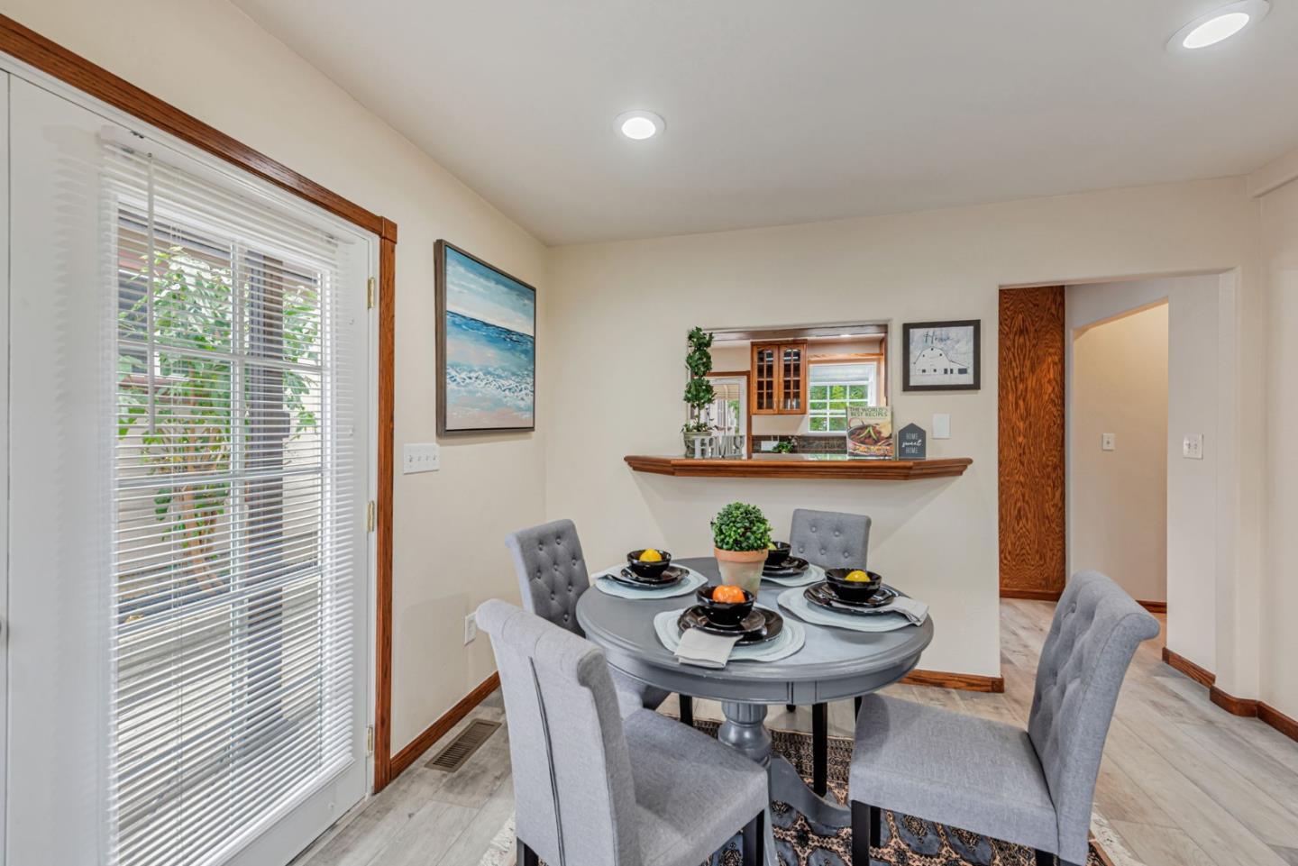 Detail Gallery Image 41 of 76 For 2468 Hidden Ln, Hayward,  CA 94541 - 5 Beds | 3 Baths