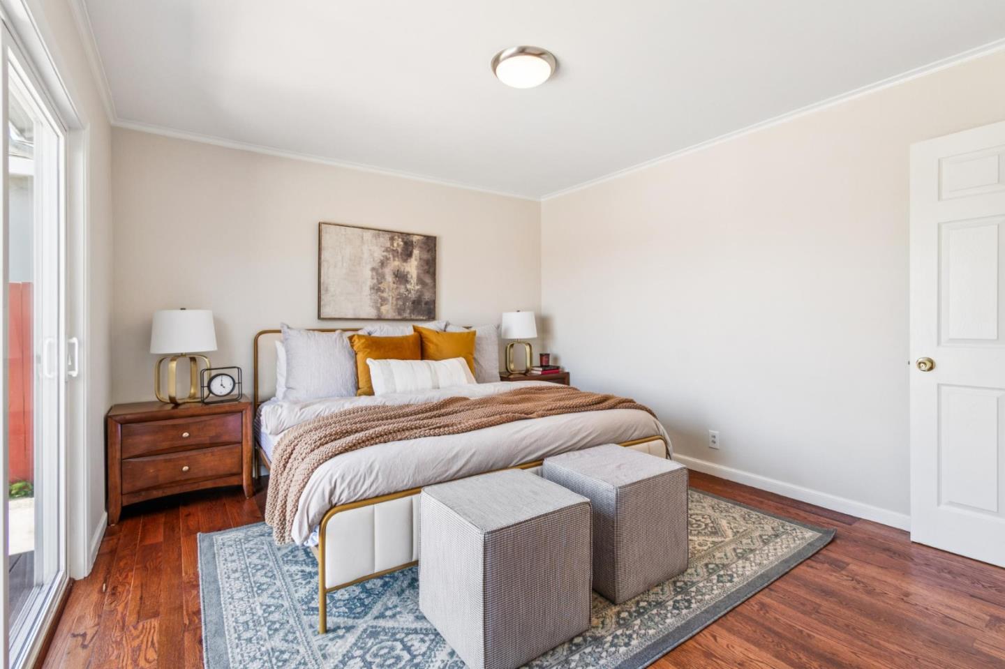 Detail Gallery Image 13 of 23 For 111 Rockwood Dr, South San Francisco,  CA 94080 - 2 Beds | 1 Baths