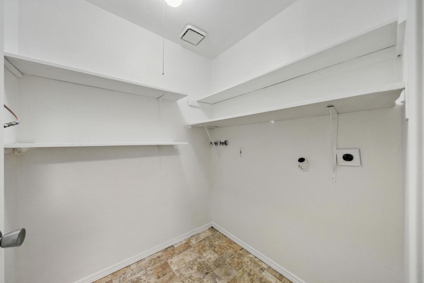 Detail Gallery Image 10 of 35 For 1201 Glen Cove Pkwy #1001,  Vallejo,  CA 94591 - 2 Beds | 2 Baths