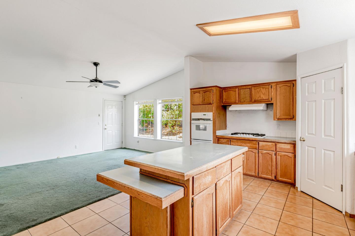 Detail Gallery Image 16 of 60 For 501 Trail Dr, Moss Landing,  CA 95039 - 3 Beds | 2 Baths