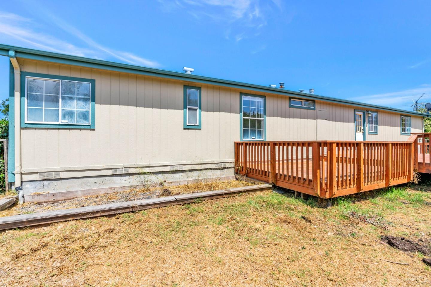 Detail Gallery Image 21 of 60 For 501 Trail Dr, Moss Landing,  CA 95039 - 3 Beds | 2 Baths