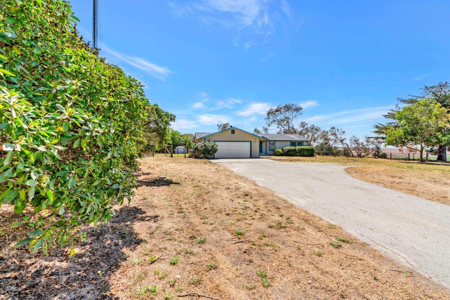 Detail Gallery Image 4 of 60 For 501 Trail Dr, Moss Landing,  CA 95039 - 3 Beds | 2 Baths