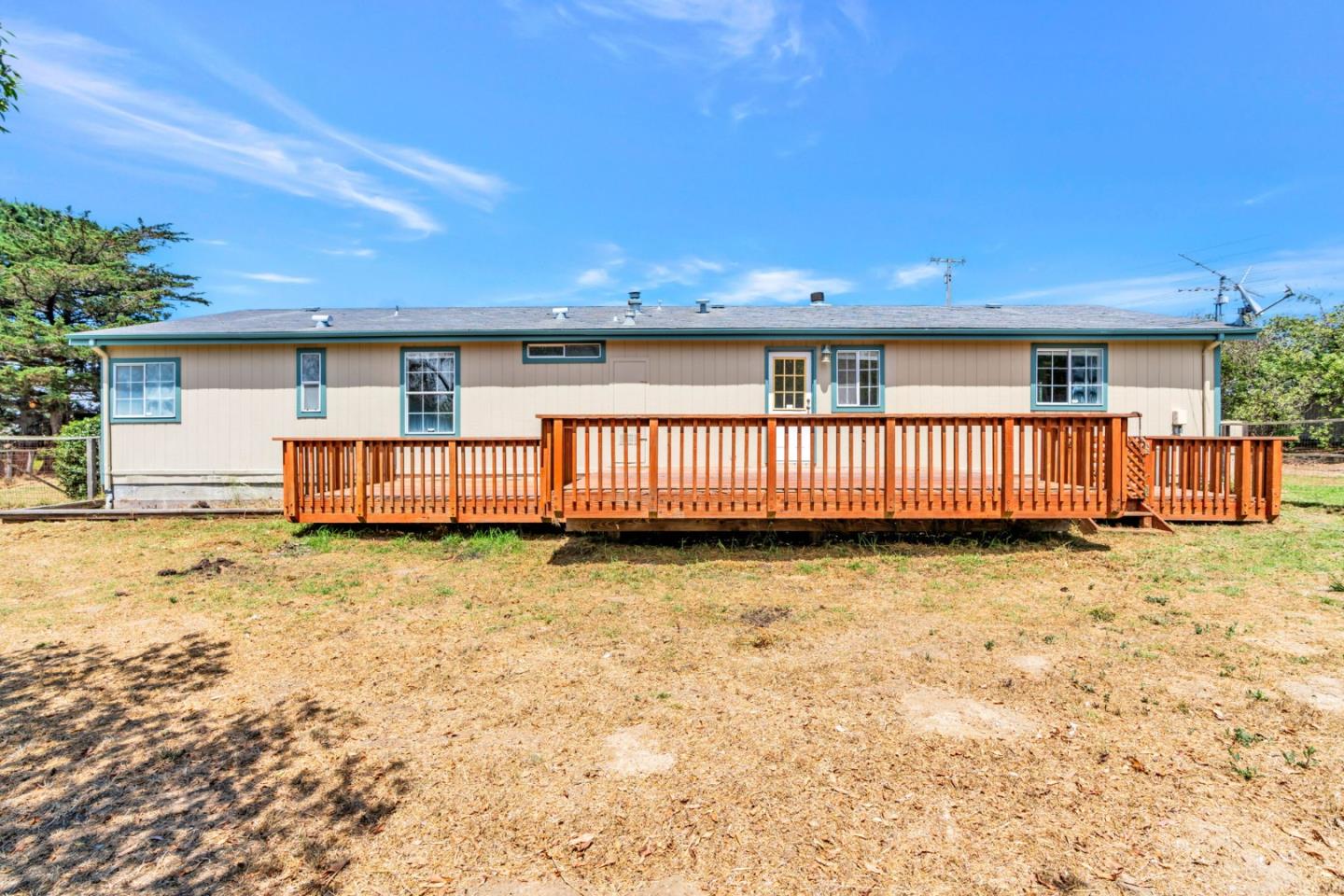 Detail Gallery Image 41 of 60 For 501 Trail Dr, Moss Landing,  CA 95039 - 3 Beds | 2 Baths