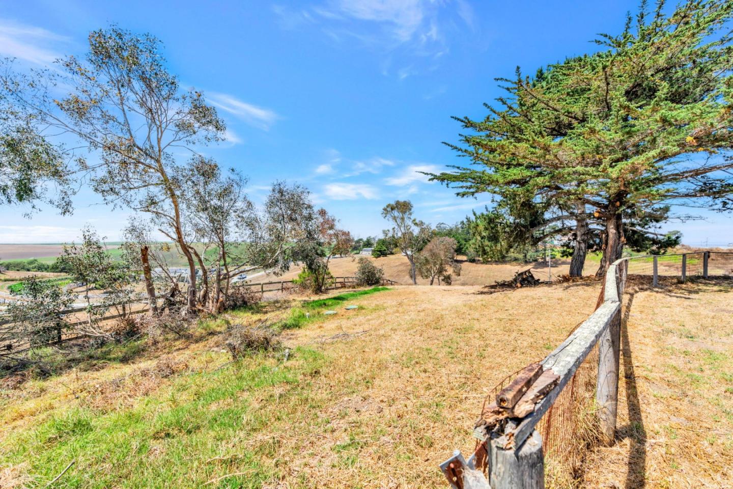 Detail Gallery Image 51 of 60 For 501 Trail Dr, Moss Landing,  CA 95039 - 3 Beds | 2 Baths