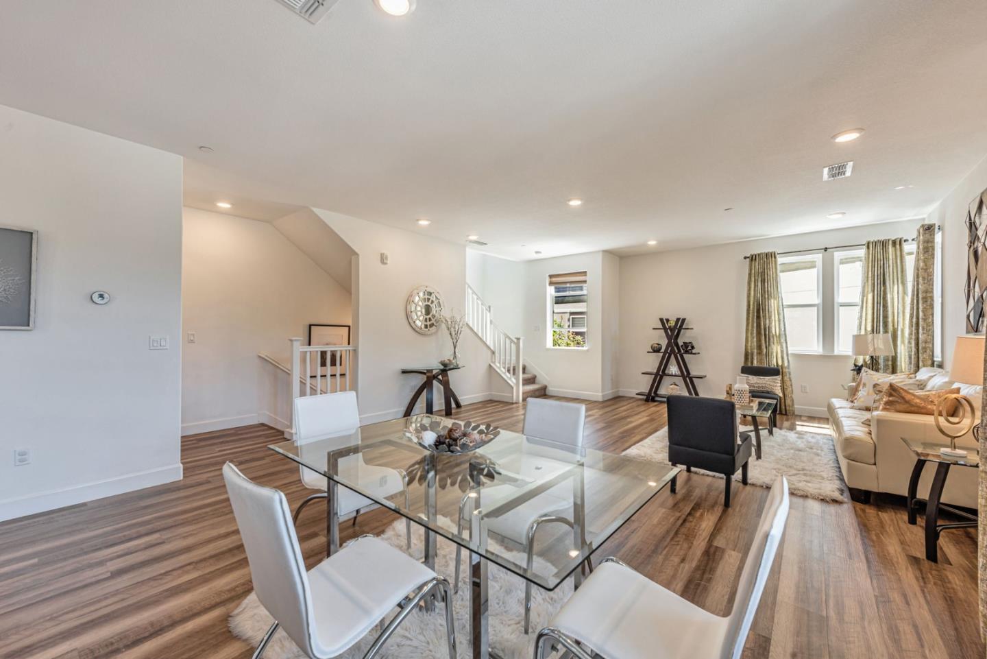 Detail Gallery Image 20 of 53 For 96 Zenith Cmn, Fremont,  CA 94539 - 4 Beds | 3/1 Baths