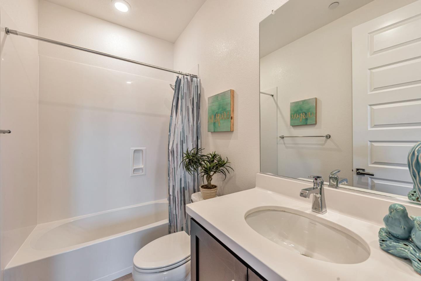Detail Gallery Image 35 of 53 For 96 Zenith Cmn, Fremont,  CA 94539 - 4 Beds | 3/1 Baths