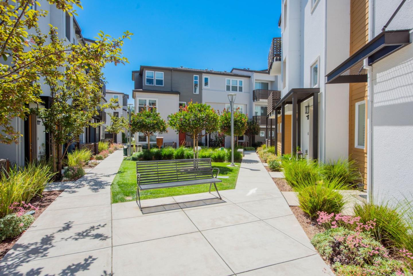 Detail Gallery Image 44 of 53 For 96 Zenith Cmn, Fremont,  CA 94539 - 4 Beds | 3/1 Baths