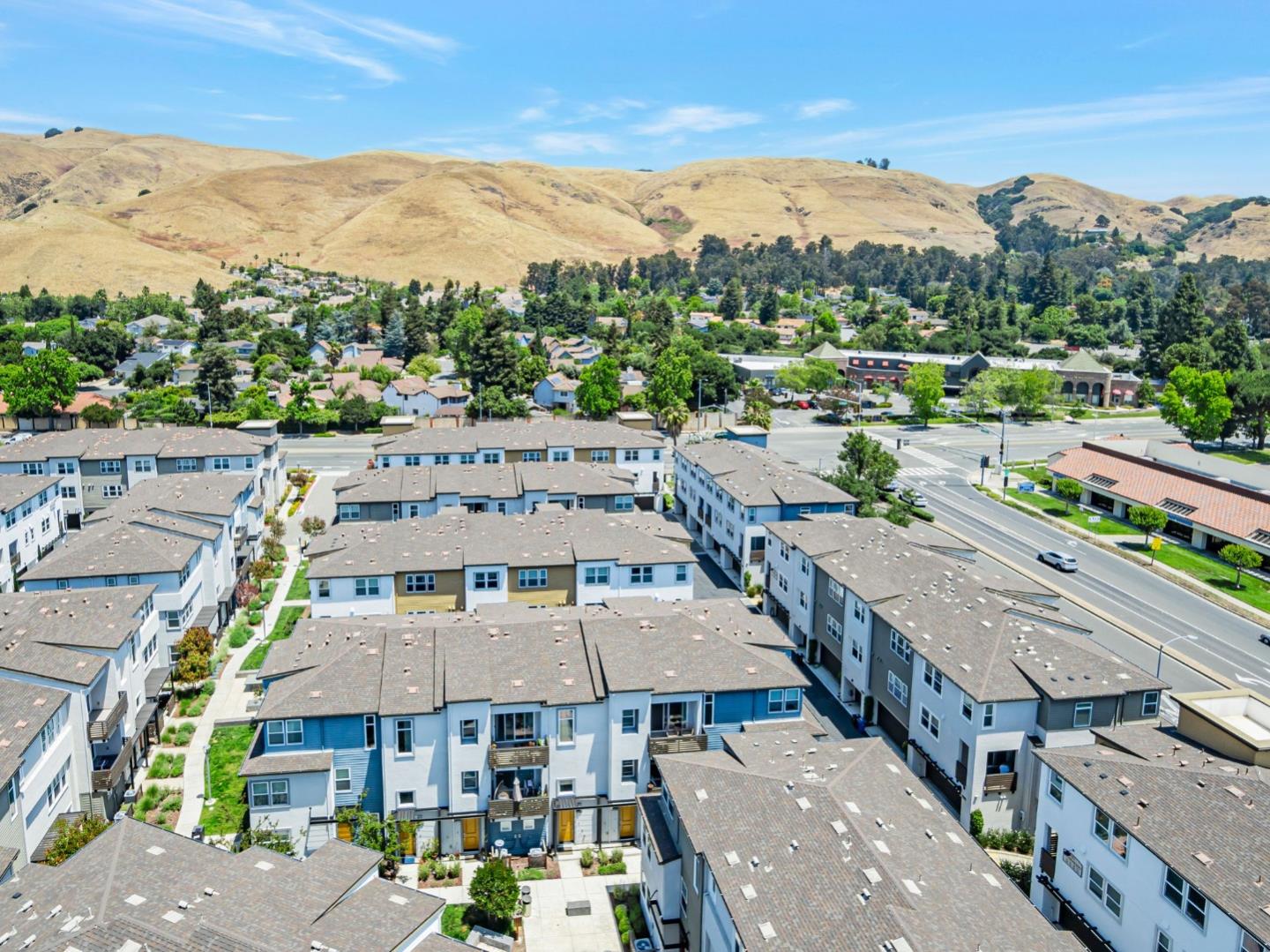 Detail Gallery Image 51 of 53 For 96 Zenith Cmn, Fremont,  CA 94539 - 4 Beds | 3/1 Baths