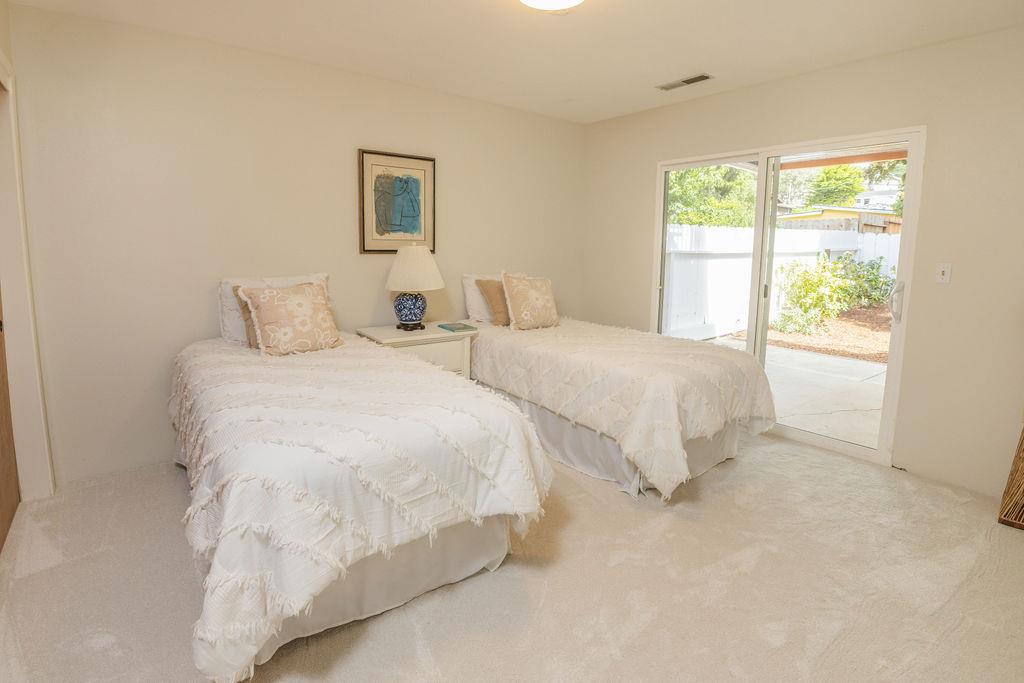 Detail Gallery Image 11 of 40 For 1207 David Ave, Pacific Grove,  CA 93950 - 4 Beds | 2/1 Baths