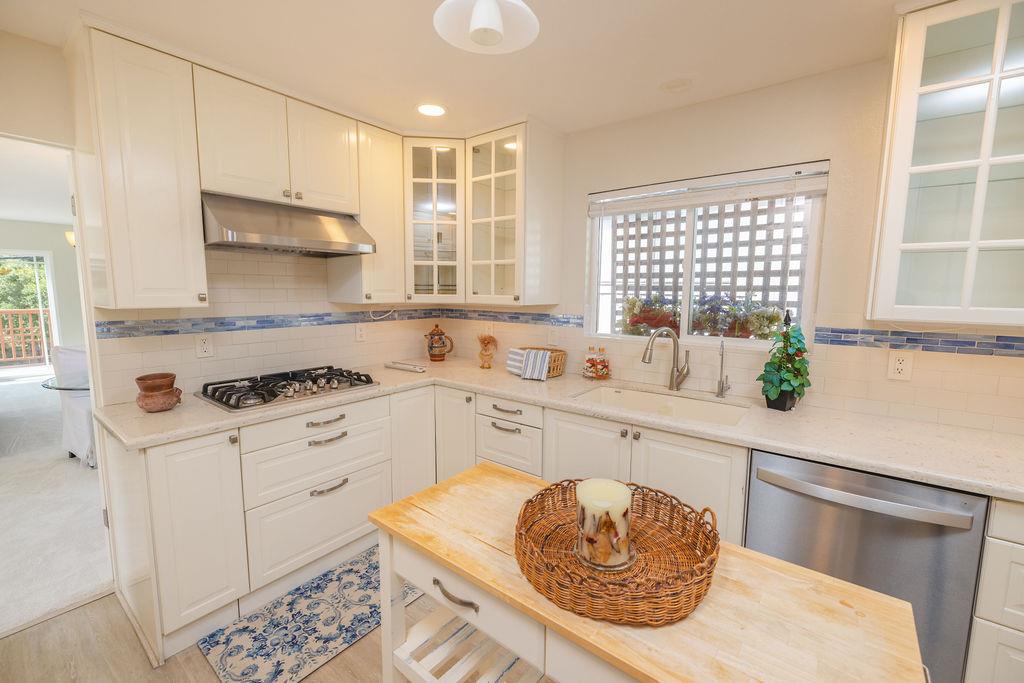 Detail Gallery Image 20 of 40 For 1207 David Ave, Pacific Grove,  CA 93950 - 4 Beds | 2/1 Baths