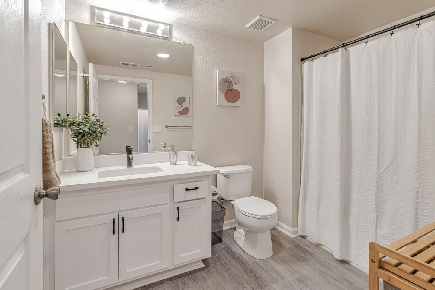 Detail Gallery Image 18 of 30 For 2177 Alum Rock Ave #217,  San Jose,  CA 95116 - 2 Beds | 2 Baths