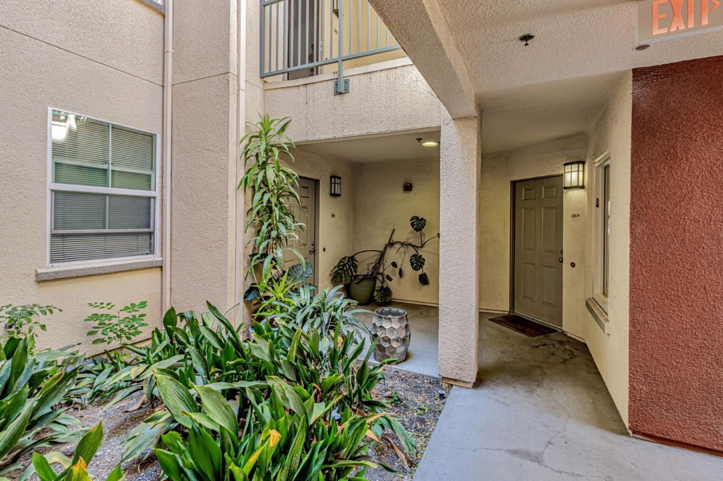 Detail Gallery Image 22 of 30 For 2177 Alum Rock Ave #217,  San Jose,  CA 95116 - 2 Beds | 2 Baths