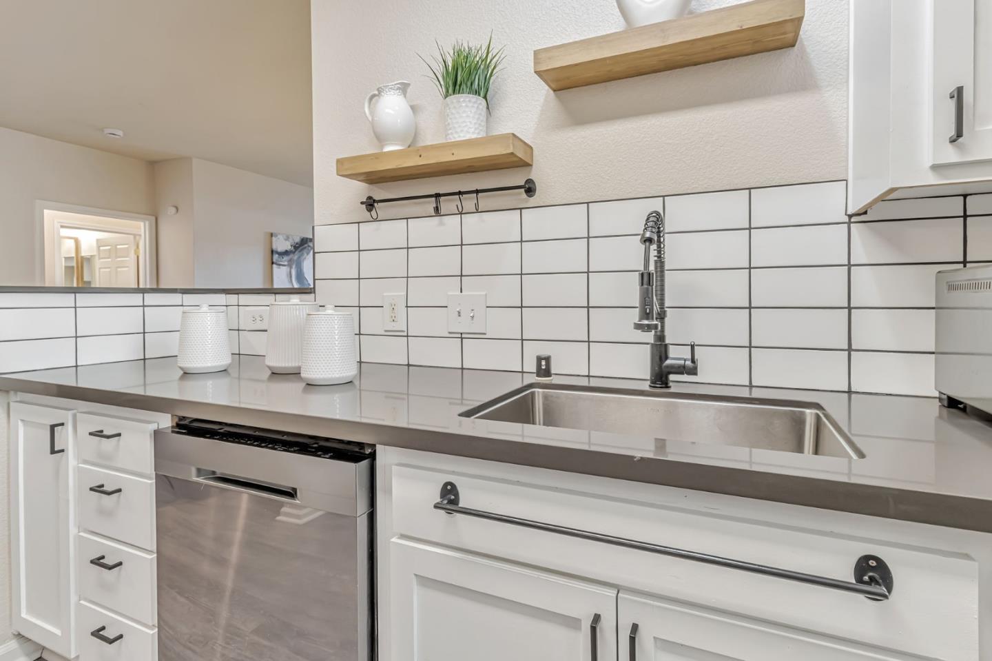 Detail Gallery Image 7 of 30 For 2177 Alum Rock Ave #217,  San Jose,  CA 95116 - 2 Beds | 2 Baths