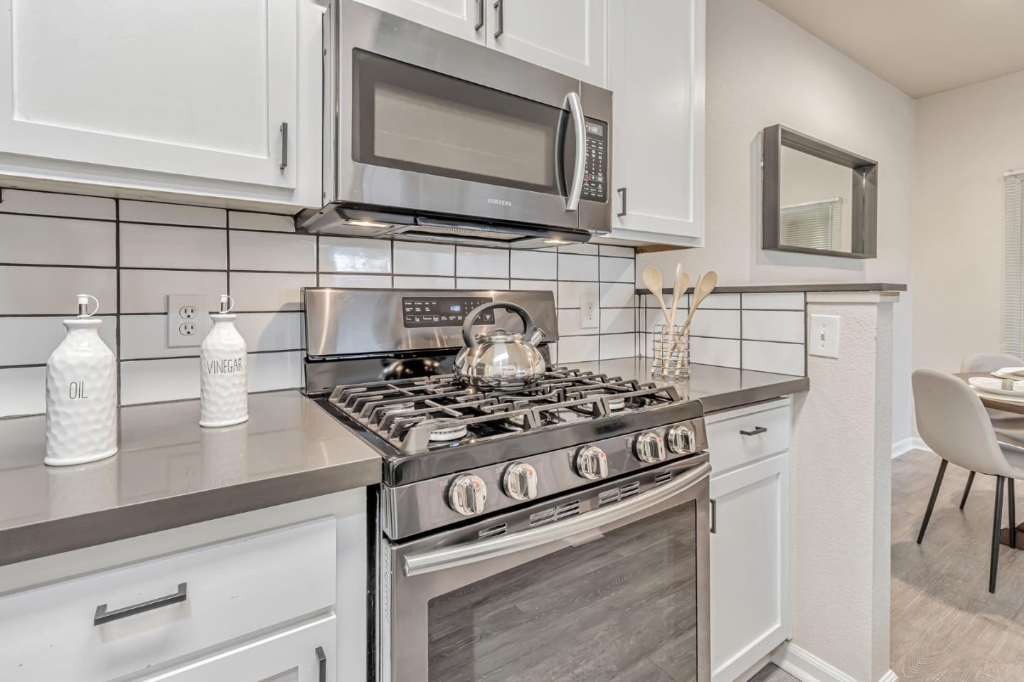 Detail Gallery Image 8 of 30 For 2177 Alum Rock Ave #217,  San Jose,  CA 95116 - 2 Beds | 2 Baths