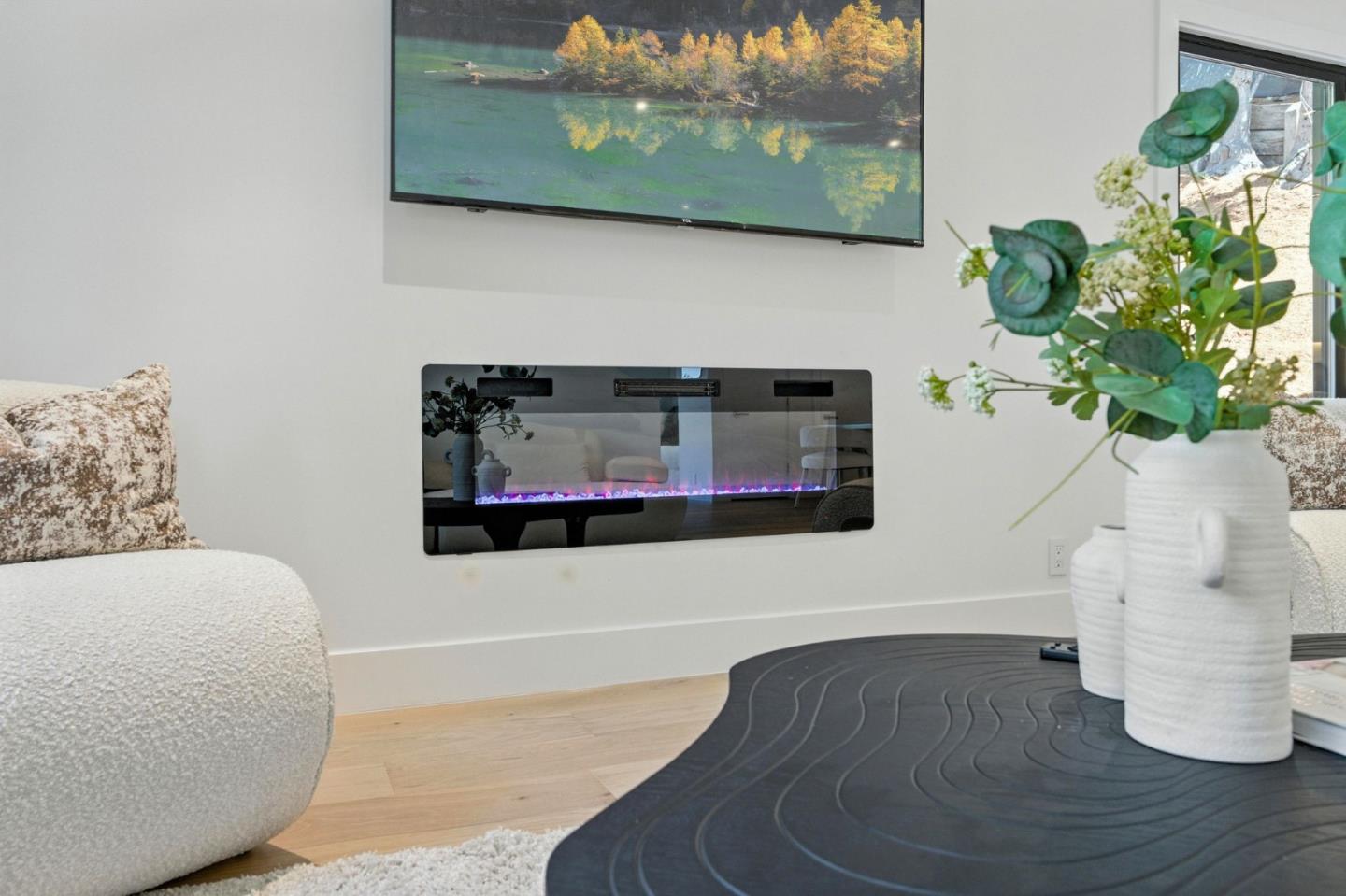 Detail Gallery Image 21 of 49 For 324 Clifton Ave, San Carlos,  CA 94070 - 5 Beds | 3/1 Baths