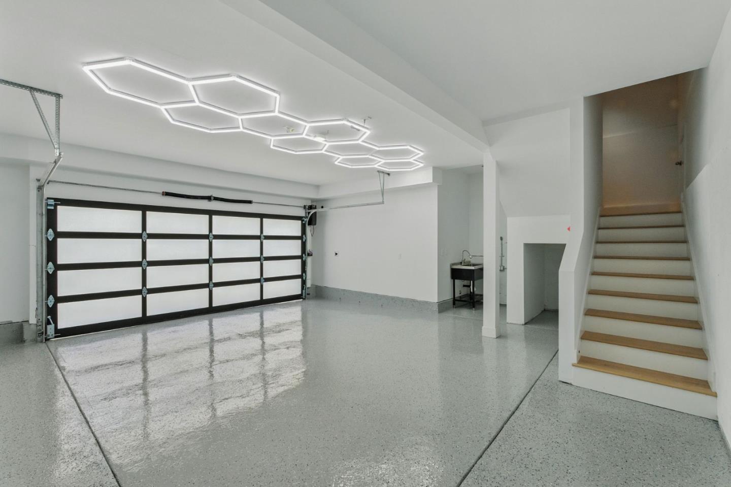 Detail Gallery Image 41 of 49 For 324 Clifton Ave, San Carlos,  CA 94070 - 5 Beds | 3/1 Baths