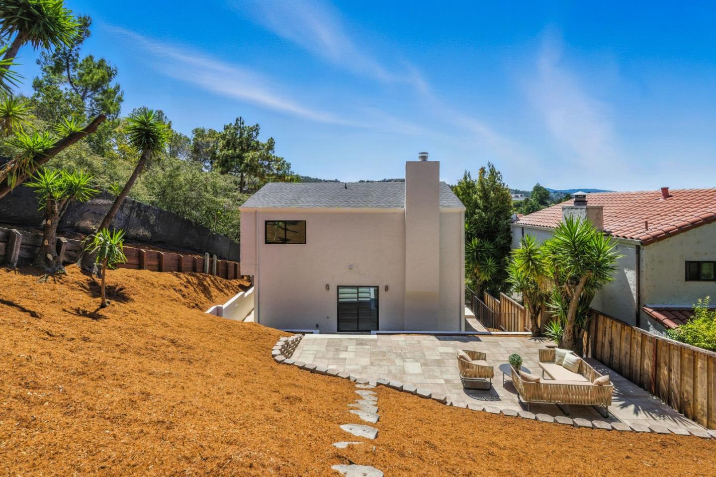 Detail Gallery Image 49 of 49 For 324 Clifton Ave, San Carlos,  CA 94070 - 5 Beds | 3/1 Baths