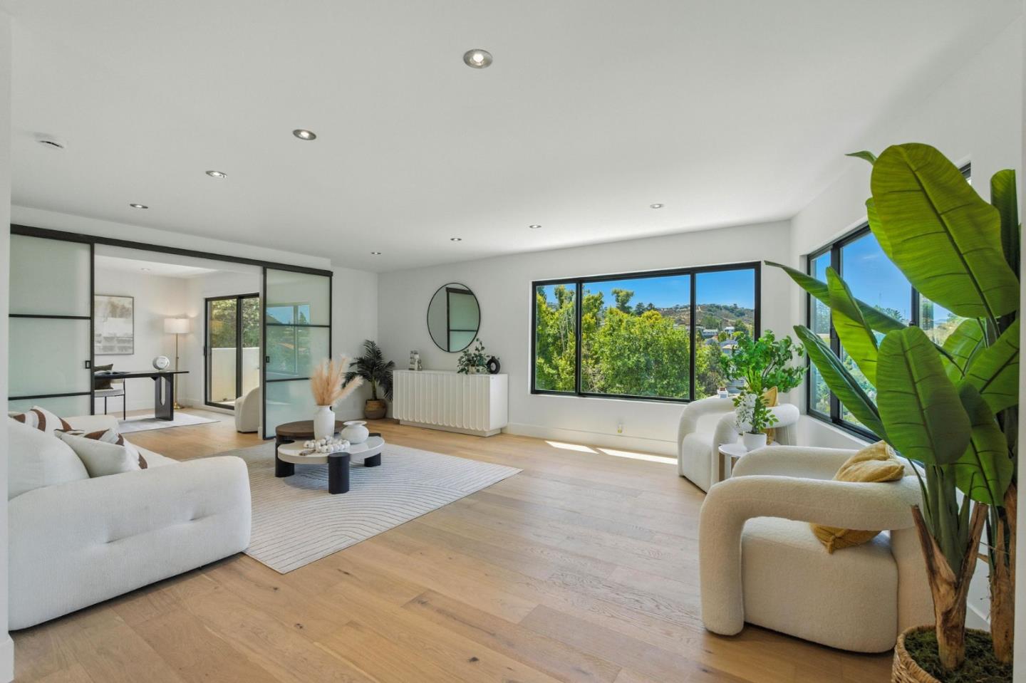 Detail Gallery Image 6 of 49 For 324 Clifton Ave, San Carlos,  CA 94070 - 5 Beds | 3/1 Baths