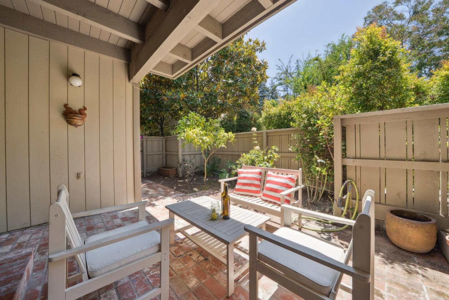Detail Gallery Image 27 of 39 For 14333 Saratoga Ave #11,  Saratoga,  CA 95070 - 2 Beds | 2 Baths