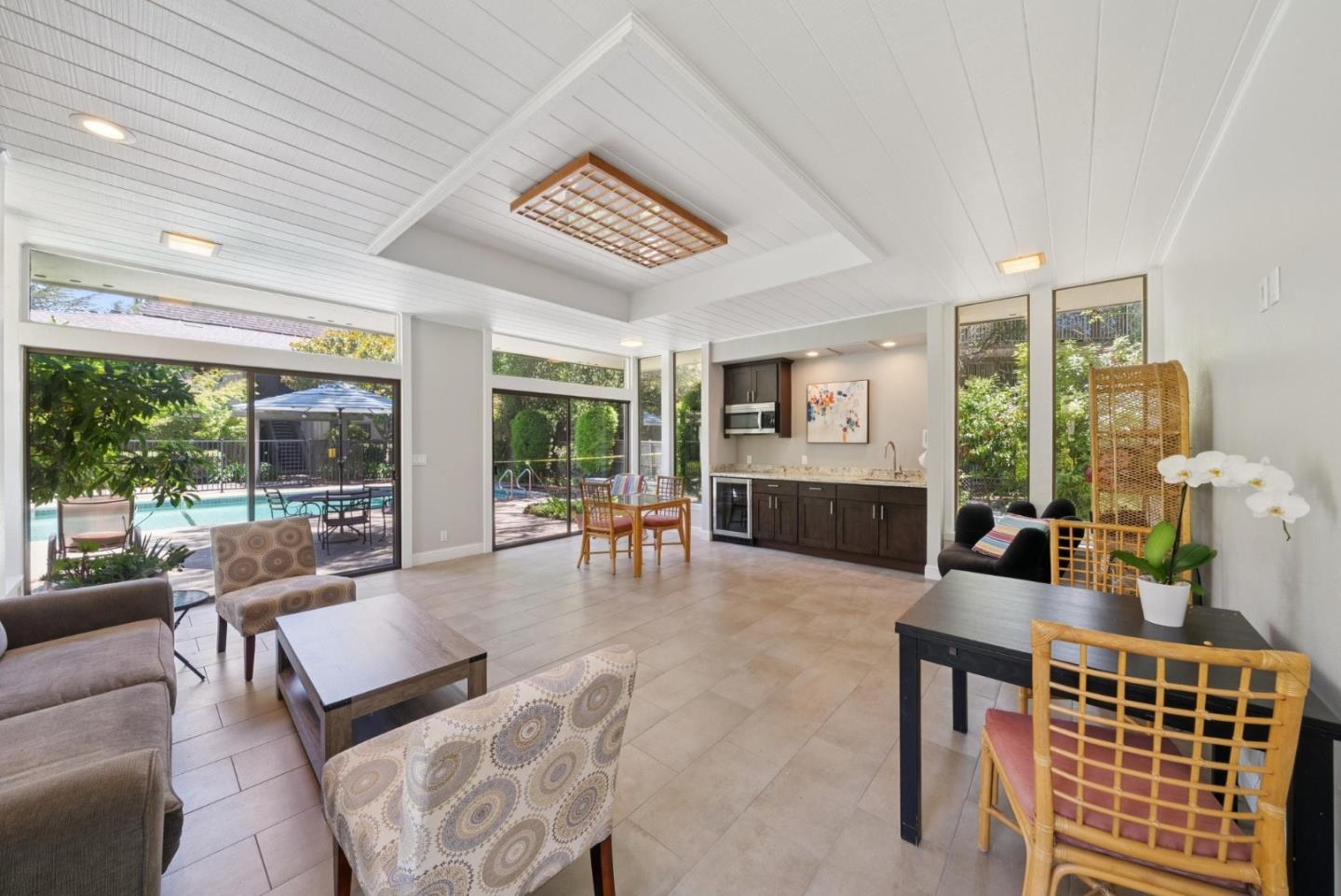 Detail Gallery Image 35 of 39 For 14333 Saratoga Ave #11,  Saratoga,  CA 95070 - 2 Beds | 2 Baths